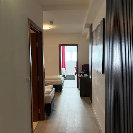 LivInn Hotel-2